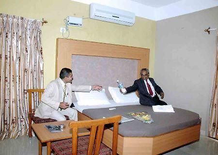 Parvathi Residency Hotell Nāgercoil Eksteriør bilde